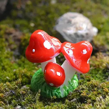 Doma Srčkan Dekor Dodatki Miniature Pohištvo Lepe Rdeče Mini Gob Smolo Obrti Pravljice Vrt Miniature Ornament Dekoracijo